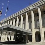 Coalitia a hotarat sa extinda plafonarea adaosului la alimentele de baza cu inca 3 luni se ia in considerare reducerea accizei la carburani
