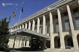 Coalitia a hotarat sa extinda plafonarea adaosului la alimentele de baza cu inca 3 luni se ia in considerare reducerea accizei la carburani