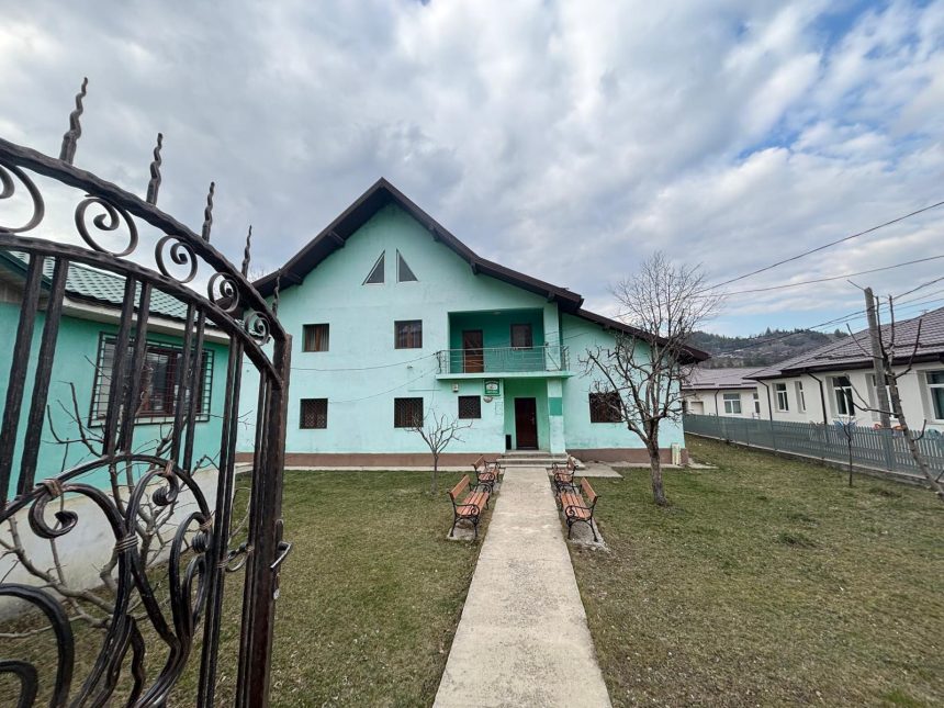 Tensiuni intre Obstea Nereju si Primaria Conflict legat de sponsorizarea Ansamblului Chiparusul