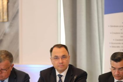 foto primarul misaila atrarea fondurilor europene motorul principal al dezvoltarii focsaniului