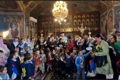 video foto ziua mamei crestine sarbatorita la biserica parohiei ruginesti ii