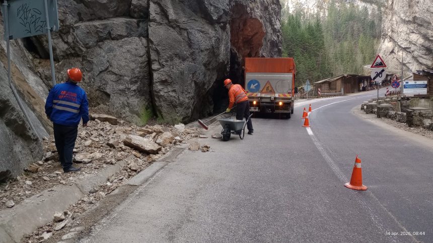 Atenzionare cu privire la riscul de caderi de pietre in zona Cheile Bicazului
