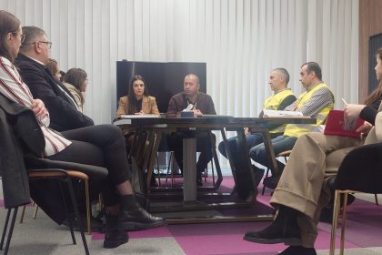 FOTO ITM Vrancea si Serviciul de Imigrari informatii despre angajarea si detasarea strainilor in tara