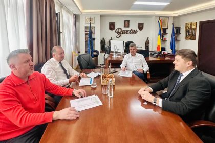 FOTO Intalnire de lucru intre Nicusor Halici si Marcel Ciolacu Vrancea si Buzau nu sunt doar vecini Pot deveni o forta impreuna