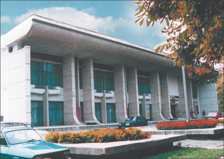 FOTO Primarul Misaila Casa de Cultura nu a fost niciodata in proprietatea Primariei