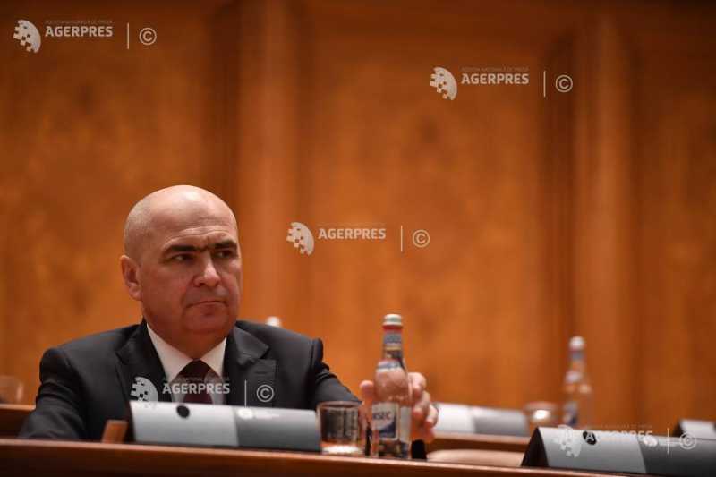 Motionea de cenzura impotriva lui Ilie Bolojan va fi citita astazi in plenul comun dezbaterea si votul vor avea loc pe 5 mai