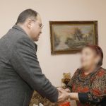 Pachet special cu alimente pentru pregatirea mesei de Paste destinat locuitorilor din Focsani cu venituri reduse