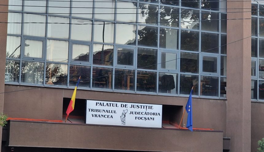 Patru judecatori doresc sa se alature Tribunalului Vrancea