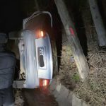 Patru tineri au avut un accident si sau rasturnat cu masina in sant in noaptea de dinainte