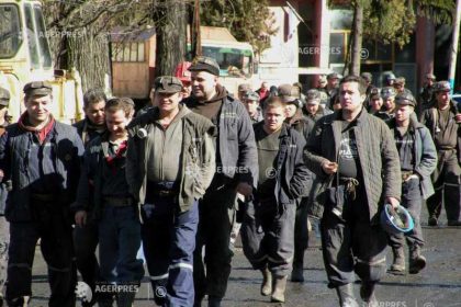 Protest spontan al minerilor de la carierele Vulcan Lupeni si Livezeni