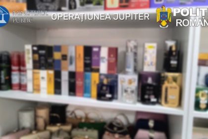 VIDEO FOTO Percizitii si confiscari de bunuri parfumuri posete produse cosmetice in cadrul operatiunii Jupiter