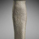 rochie de plasa cu margele vechi de 4500 de ani descoperita in egipt in 1927 reconstituita de specialisti