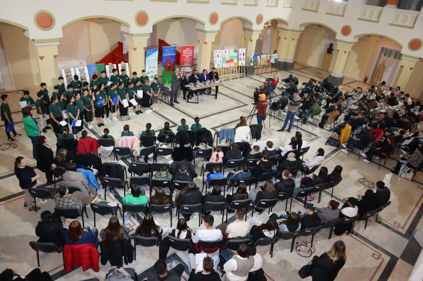 video foto intr o alta viata probabil am fost tiganca azi sunt mandra ca sunt roma