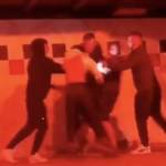 video tanar din ploscuteni atacat de trei persoane agresorii investigati pentru violenta sau alte agresiuni