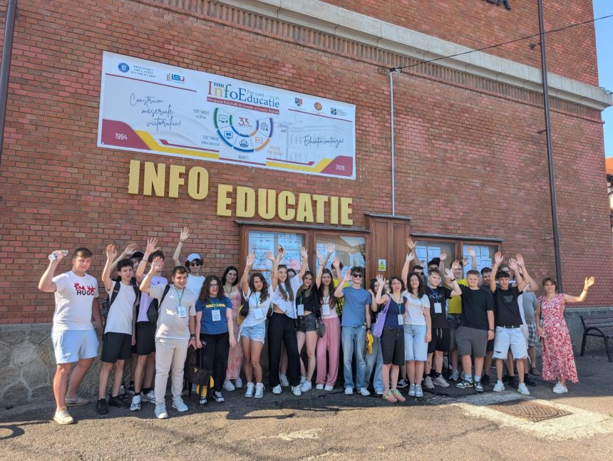 video foto vrancea premianta performanta elevii judetului recompensati pentru rezultatele obtinute la olimpiada infoeducatie