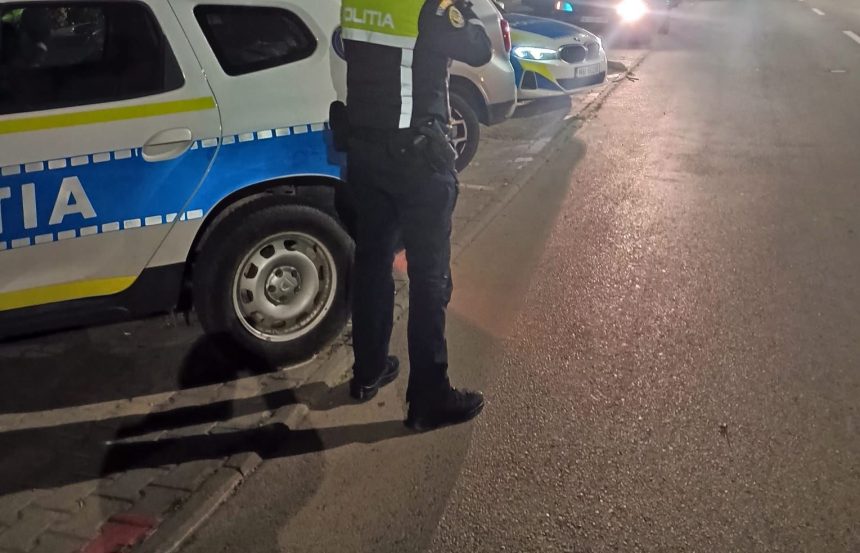 Doua femei implicate intr un accident rutier in care au fost raniti doi barbati si o adolescenta pasageri in autoturisme