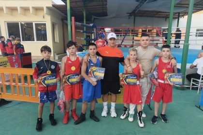 FOTO Box U13 Medalii pentru sportivii de la CS Unirea Focsani