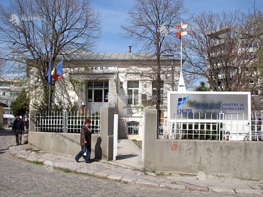 Guvern Aplicaia e Terra a fost reluata treptat pentru personalul ANCPI OCPI i notarii publici