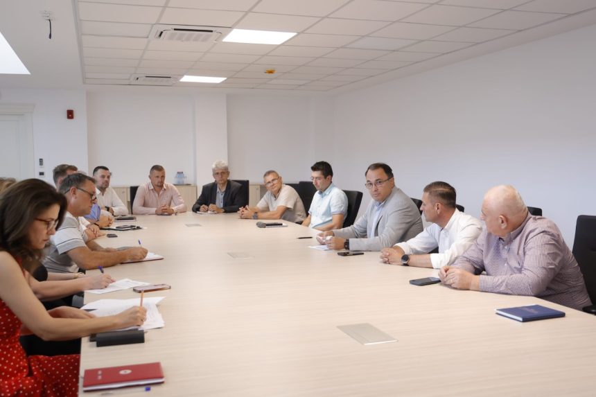 Primariile Focsani Vanatori Pufesti si Gugesti isi reduce consumul de energie electrica in cadrul starii de alerta energetica