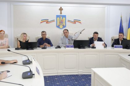 Primarul Cristi Misaila anuleaza reorganizarea Teatrului Pastia Consiliul Local a desfacut decizia luata pe 30 iulie