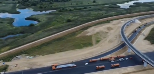 VIDEO Aproximativ o saptamana pana la deschiderea circulatiei pe A7 intre Adjud si Bacau