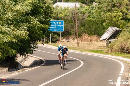 VIDEO Turul Vrancei RIKORA 2026 aduce ciclismul de performanta la Carligele Competitia este etapa a Cupei Nationalede Sosea
