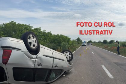 ultim oara fetita de 3 ani si mama ei ranite dupa ce sau rasturnat cu masina in afara drumului la slobozia ciorasti