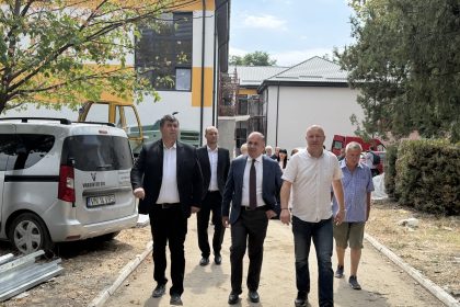 video foto peste 200 de milioane de lei pentru dezvoltarea adjudului presedintele halici si primarul nica au inspectat marile investitii din municipiul de pe trotus