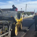 Aproape 8 kilometri de străzi din Vulturu vor fi asfaltate și modernizate
