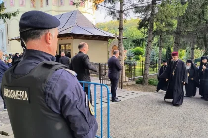 Jandarmeria Vrancea asigură desfășurarea în siguranță a hramului Mănăstirii Brazi