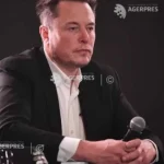 Mama lui Elon Musk spune că acesta era un geniu de la 3 ani și a fost hărțuit la școală